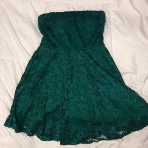 Lace Green Strapless dress
